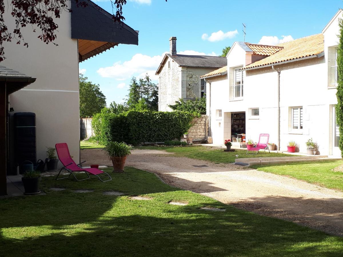 Gite Amanala Poitou Saint-Genest-d'Ambiere 외부 사진
